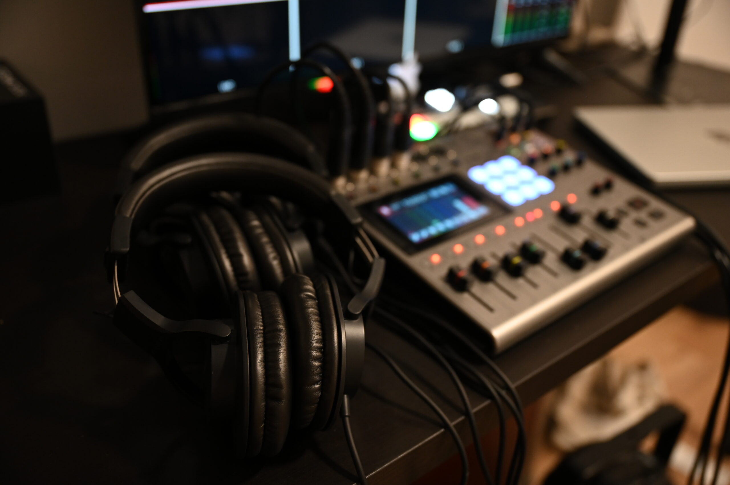 אולפן פודקאסטים מקצועי בכיכר הבימה